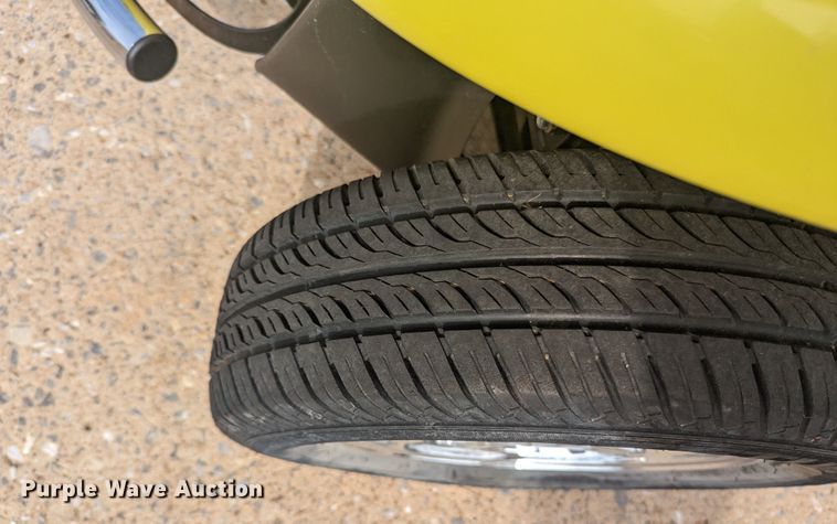 image for item MN9939 2009 Chrysler GEM  utility vehicle