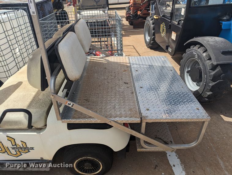 image for item MN9940 Yamaha  golf cart