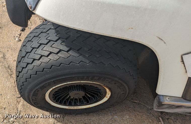 image for item MN9940 Yamaha  golf cart