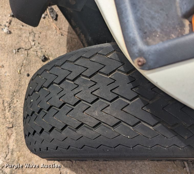 image for item MN9940 Yamaha  golf cart