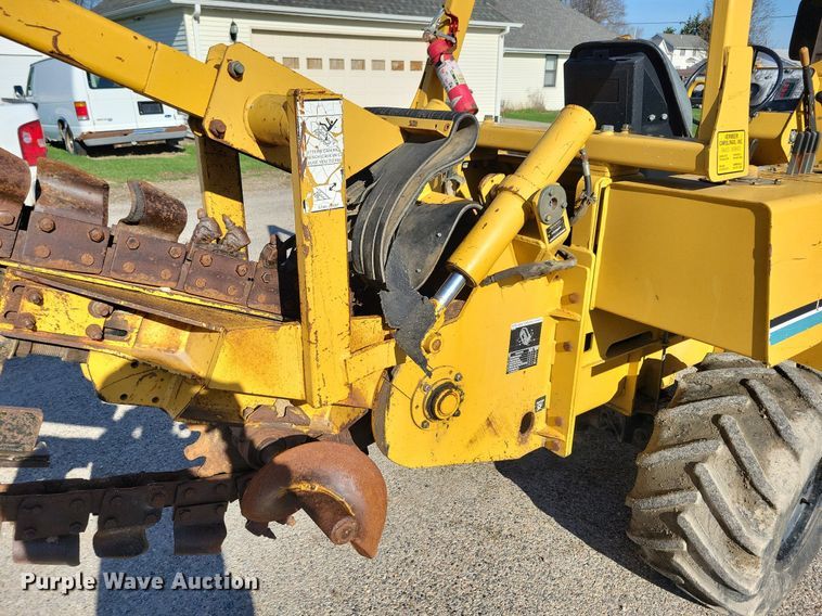 image for item MO9620 1998 Vermeer V-5800  trencher