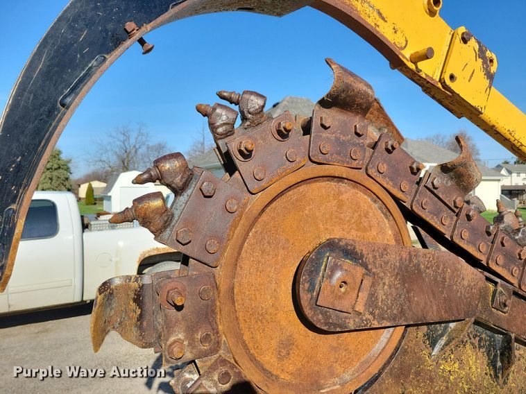 image for item MO9620 1998 Vermeer V-5800  trencher