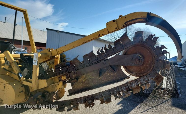image for item MO9620 1998 Vermeer V-5800  trencher