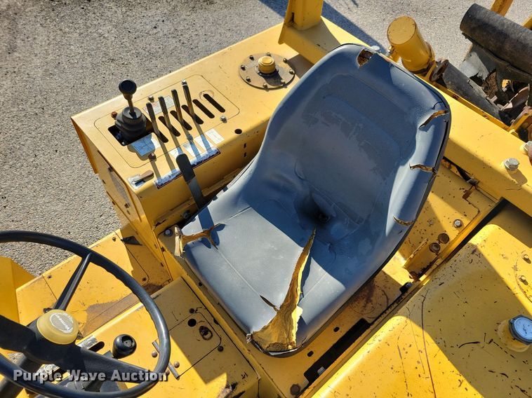 image for item MO9620 1998 Vermeer V-5800  trencher