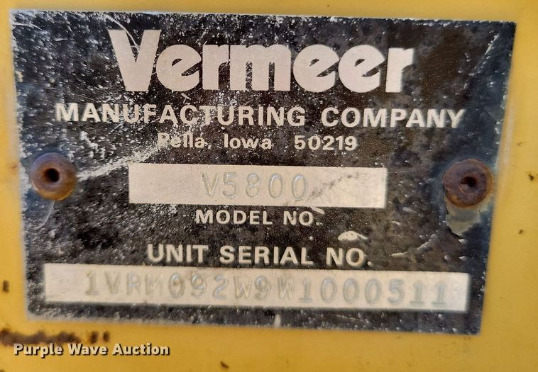 image for item MO9620 1998 Vermeer V-5800  trencher
