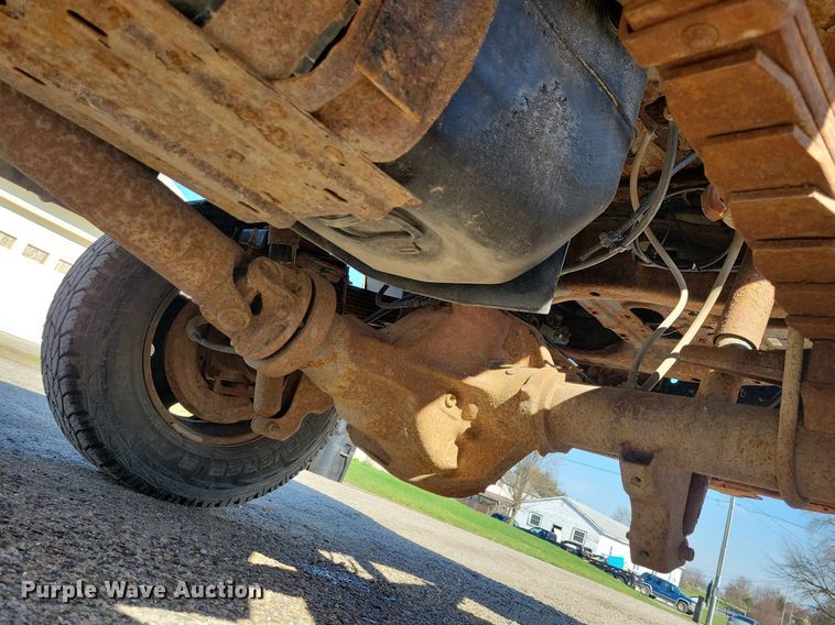 image for item MO9621 2009 Ford F250 Super Duty XLT  pickup truck