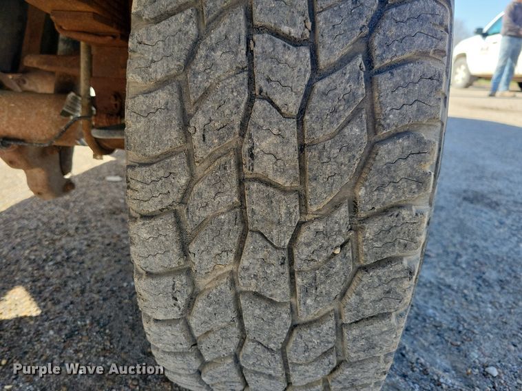 image for item MO9621 2009 Ford F250 Super Duty XLT  pickup truck