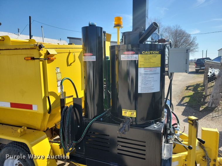 image for item MO9622 2009 Falcon Road Maintenance  Equipment  pot hole patcher