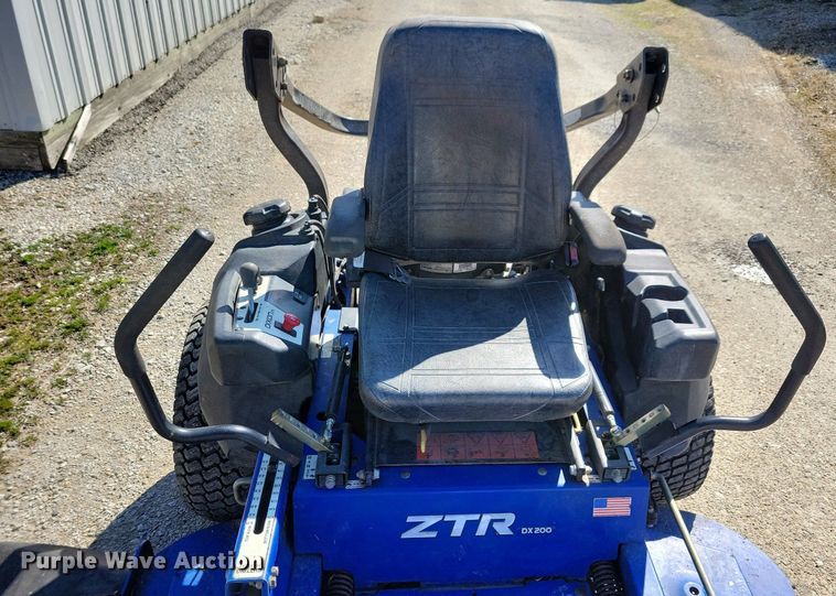 image for item MO9623 2014 Dixon ZTR DX200  ZTR lawn mower