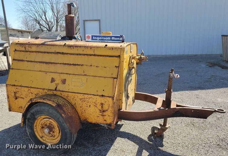 image for item MO9624 Ingersoll Rand GR150  air compressor