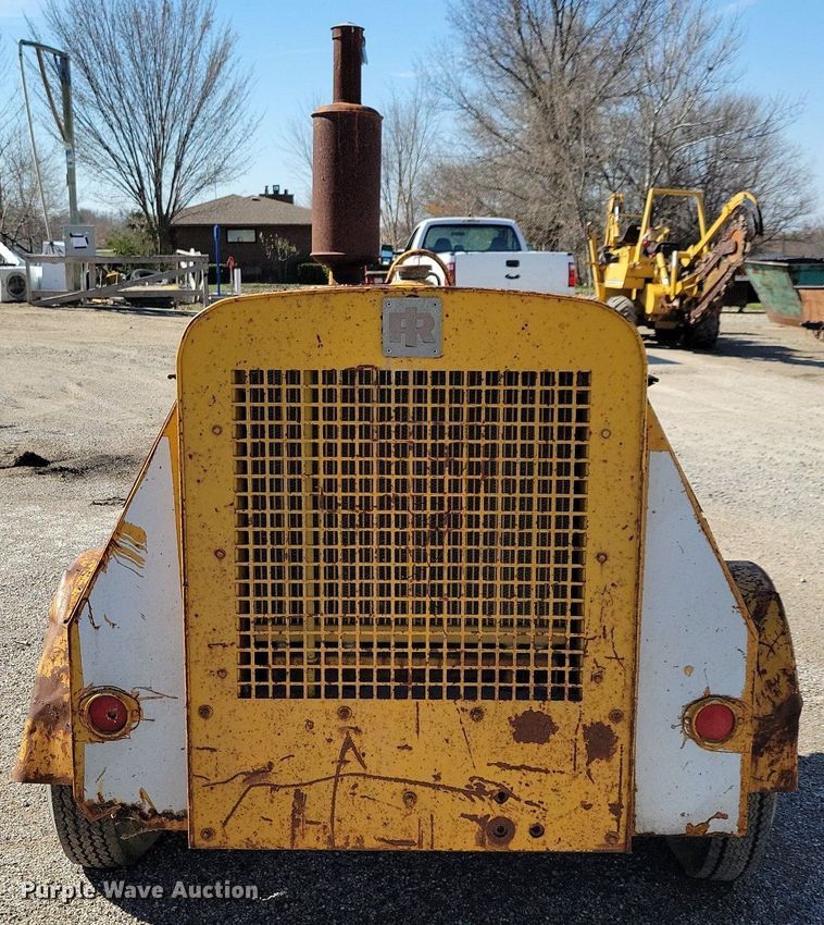 image for item MO9624 Ingersoll Rand GR150  air compressor