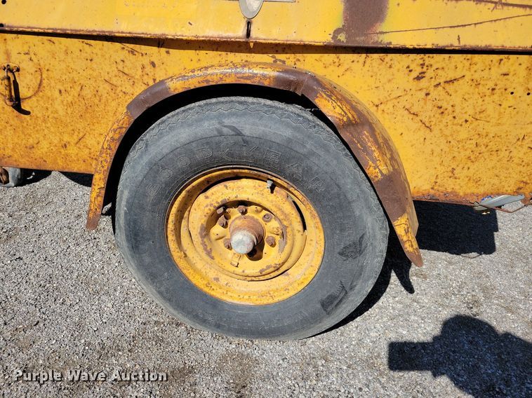 image for item MO9624 Ingersoll Rand GR150  air compressor