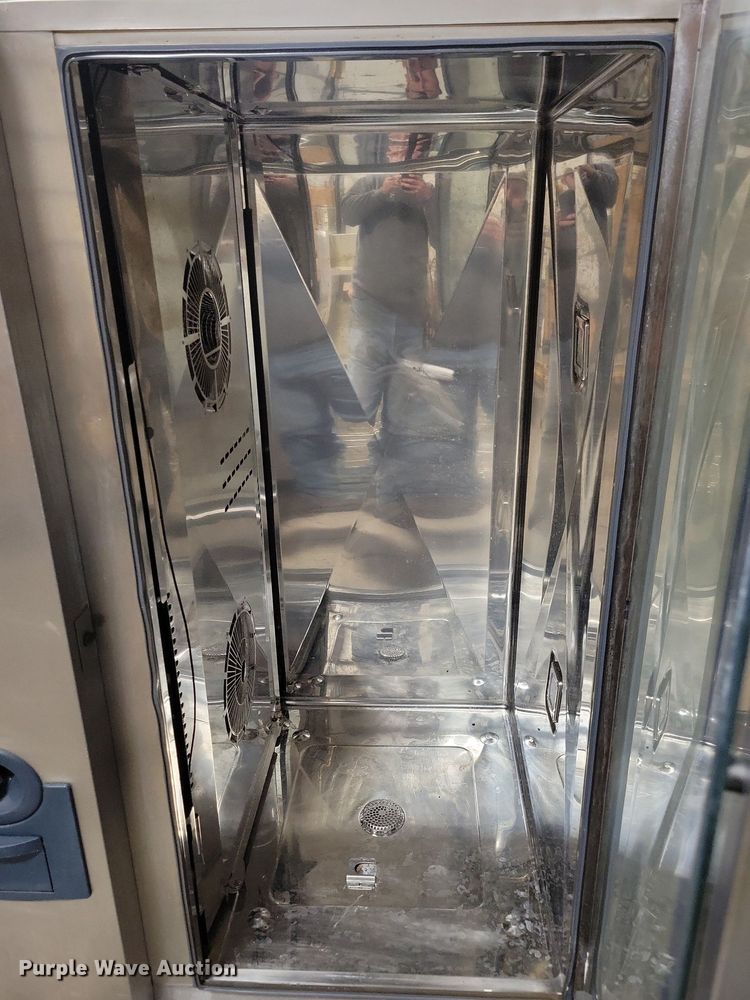 image for item MO9692 Rational SCC 202G  combination oven