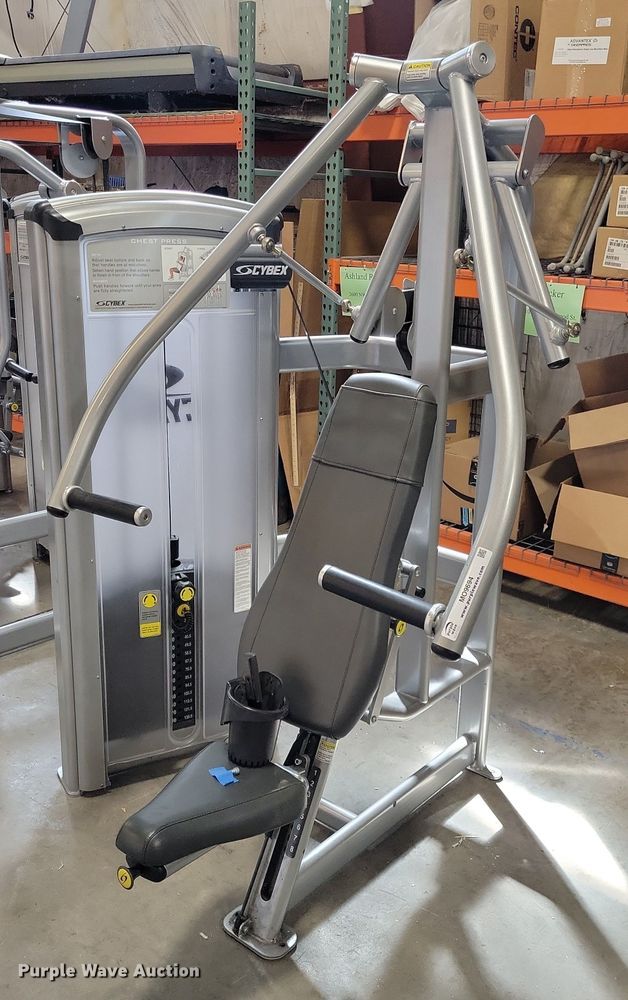 image for item MO9694 Cybex 12001-90  chest press machine