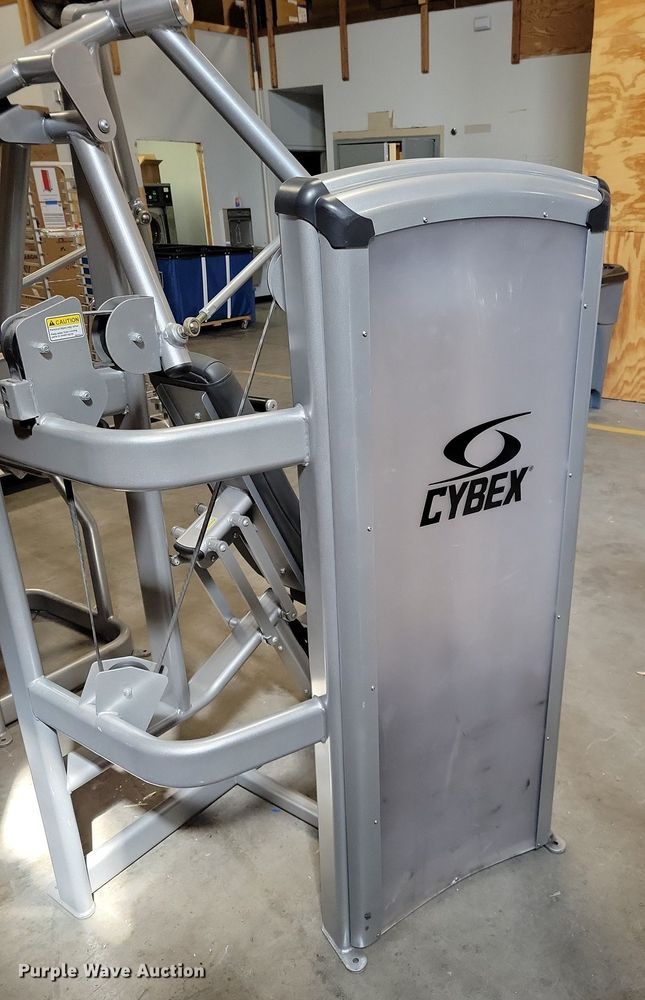 image for item MO9694 Cybex 12001-90  chest press machine