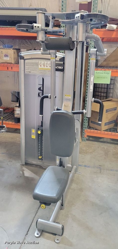 image for item MO9695 Cybex 12111-90  fly/rear delt machine