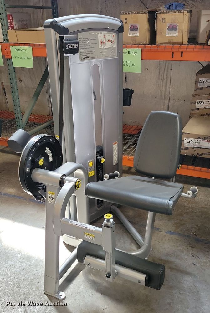 image for item MO9697 Cybex 12051-90  leg extension machine