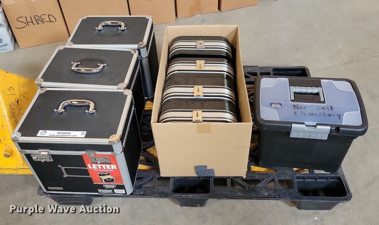 image for item MO9699 Office supplies