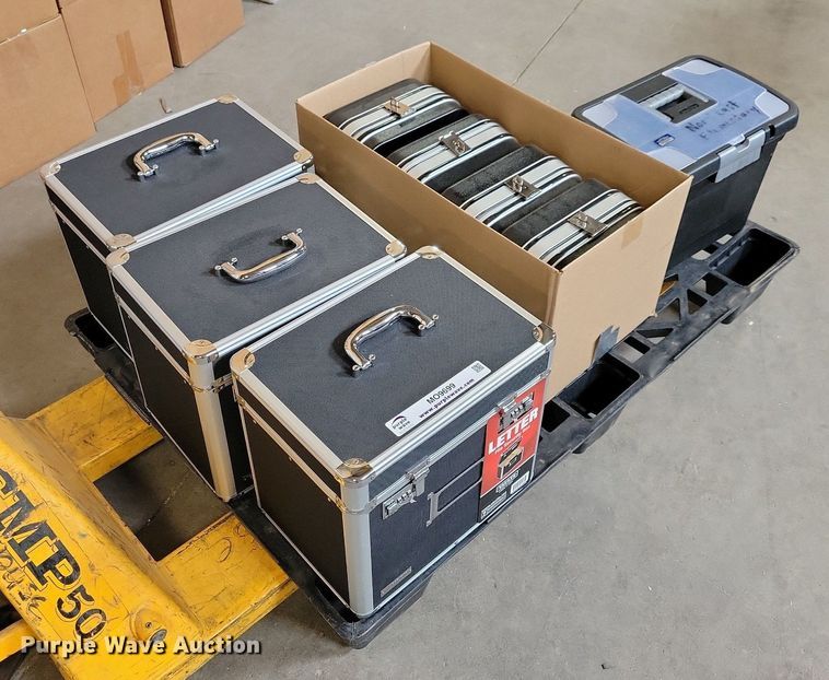 image for item MO9699 Office supplies