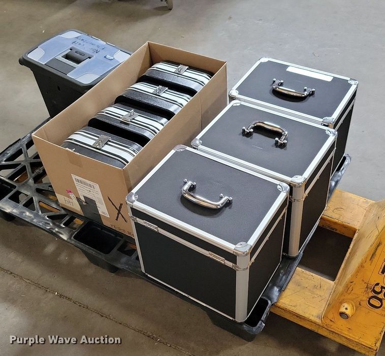 image for item MO9699 Office supplies