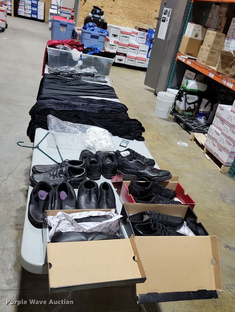 image for item MO9702 Clothing