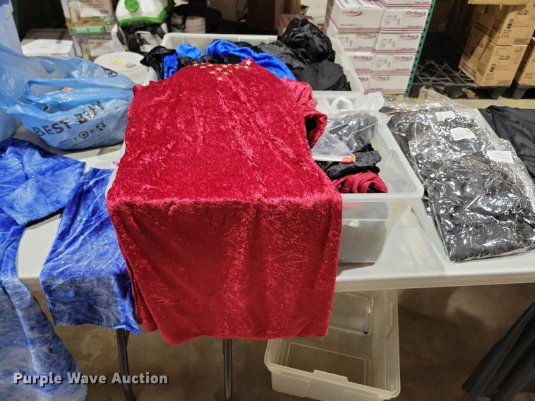 image for item MO9702 Clothing