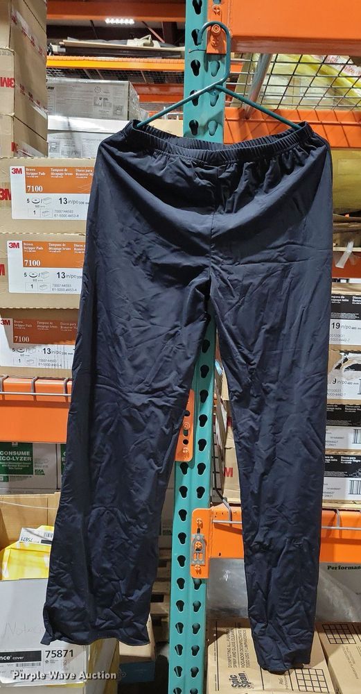 image for item MO9702 Clothing