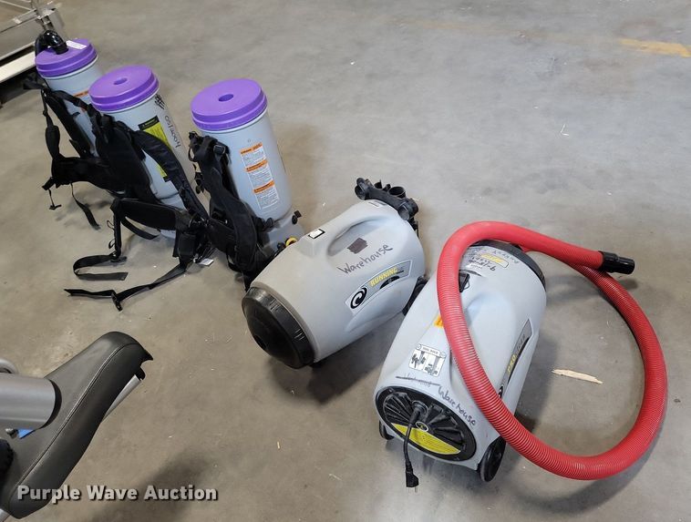 image for item MO9703 (5) ProTeam vacuums