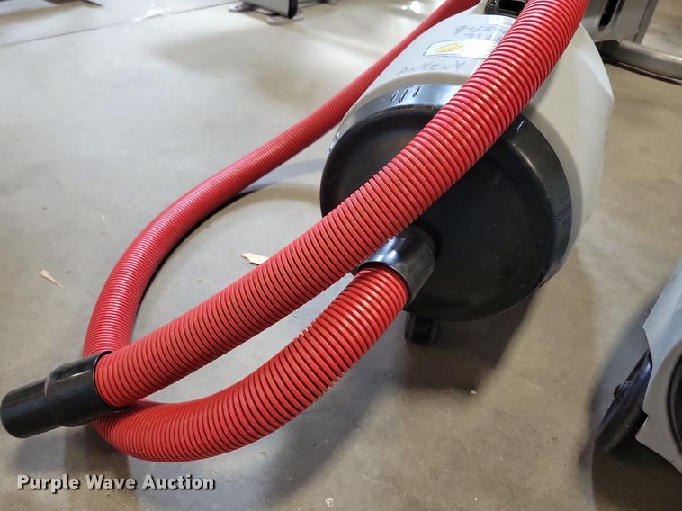 image for item MO9703 (5) ProTeam vacuums