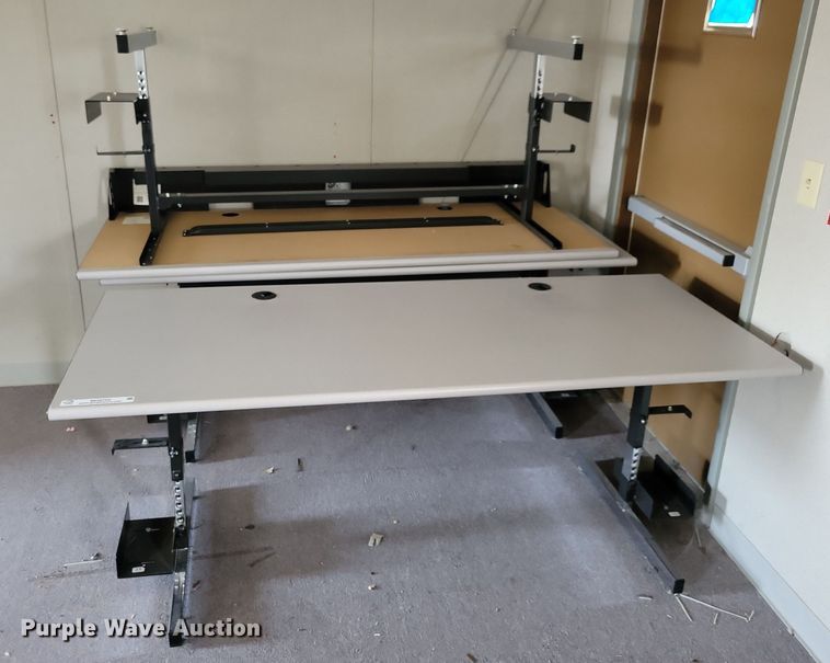 image for item MO9705 (3) tables