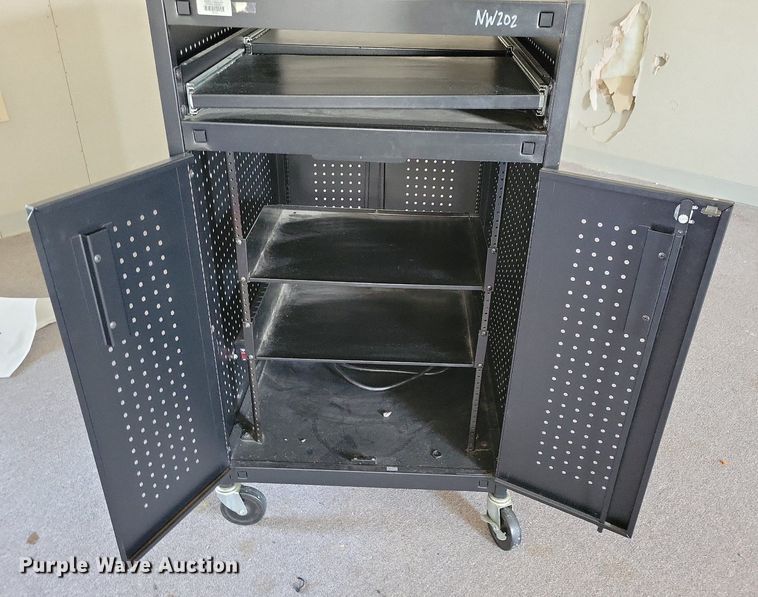 image for item MO9706 Media cart