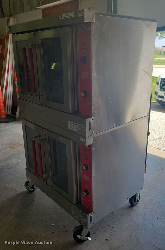 image for item MO9707 Vulcan VC4GD-10  convection oven