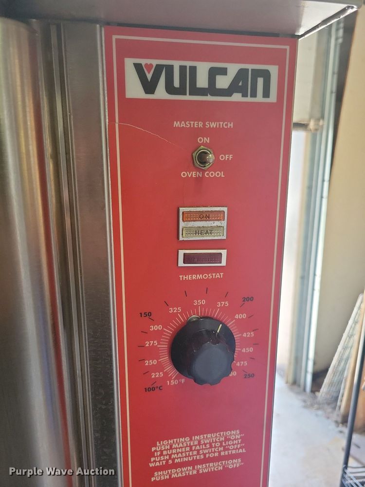 image for item MO9707 Vulcan VC4GD-10  convection oven