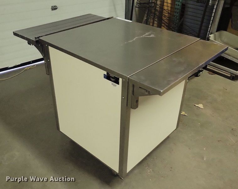 image for item MO9709 Vollrath T-19  serving table