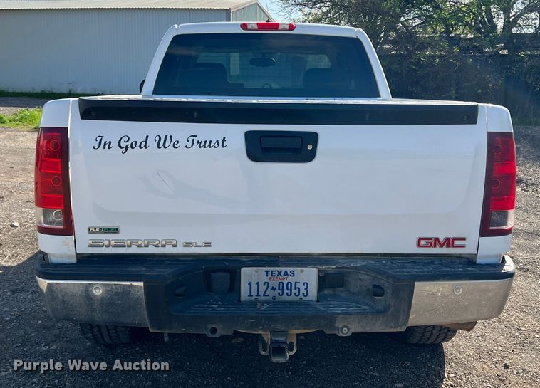 image for item MQ9878 2012 GMC Sierra 1500  Ext. Cab pickup truck