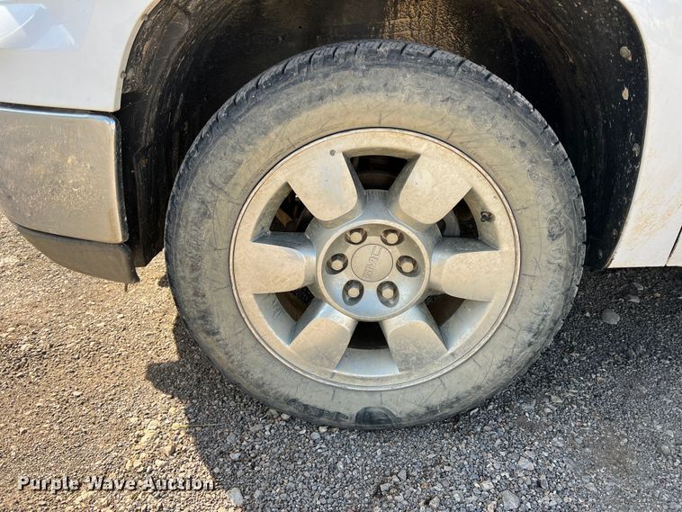 image for item MQ9878 2012 GMC Sierra 1500  Ext. Cab pickup truck