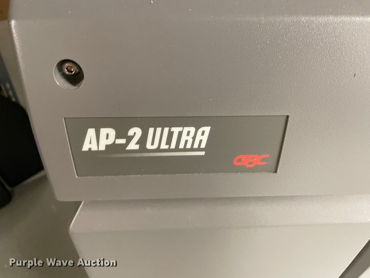 image for item MR9310 GBC AP-2 Ultra  paper binder/punch