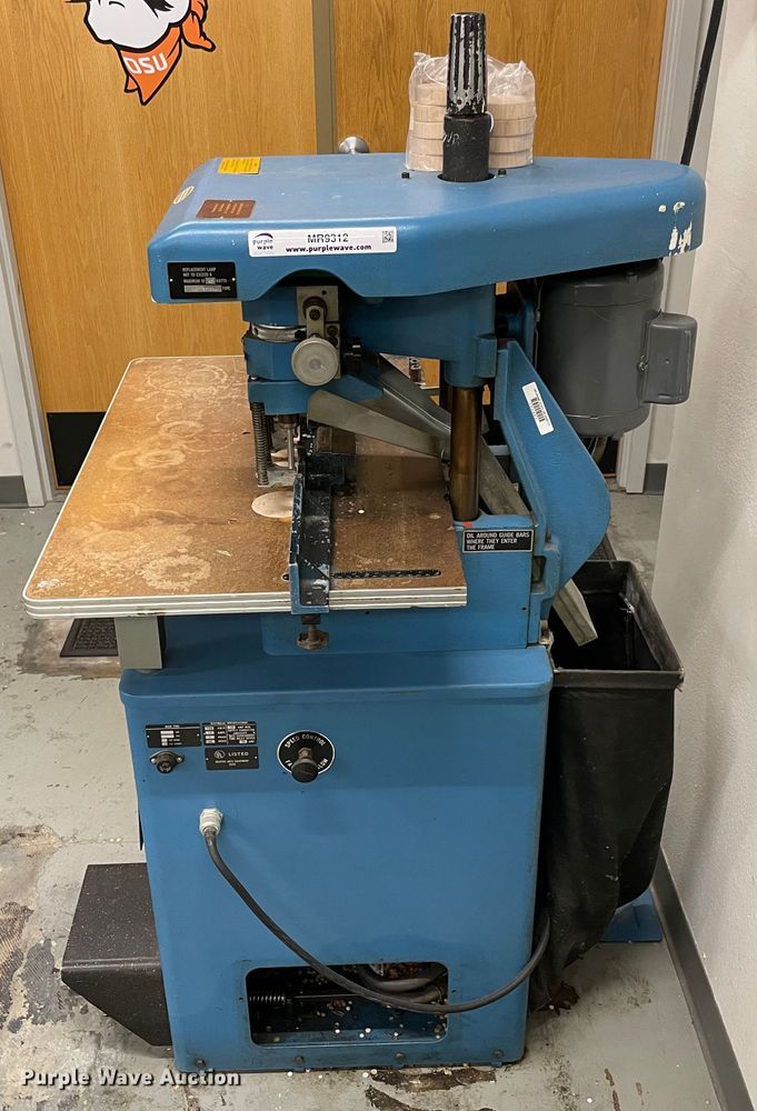 image for item MR9312 Challenge EH3A  paper drilling machine