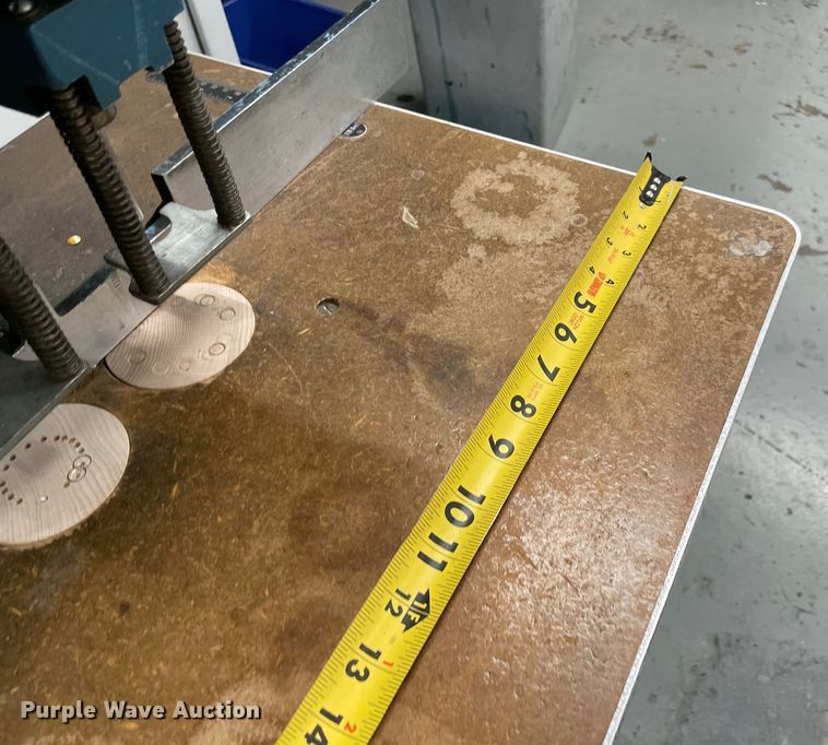 image for item MR9312 Challenge EH3A  paper drilling machine