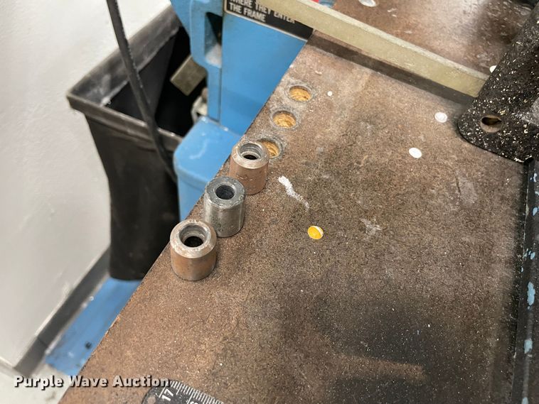 image for item MR9312 Challenge EH3A  paper drilling machine