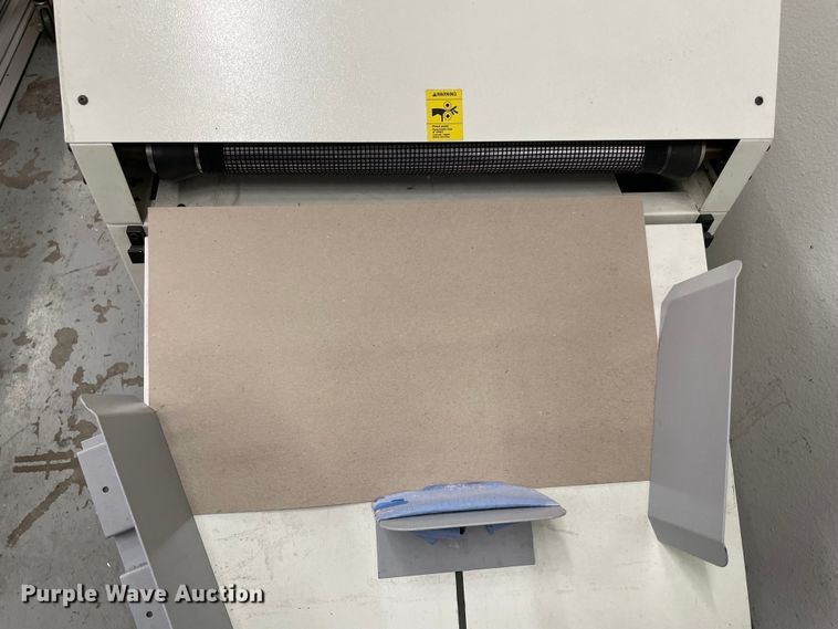 image for item MR9314 Graphic Whizard VividCoater XDC530 Micro  UV coater