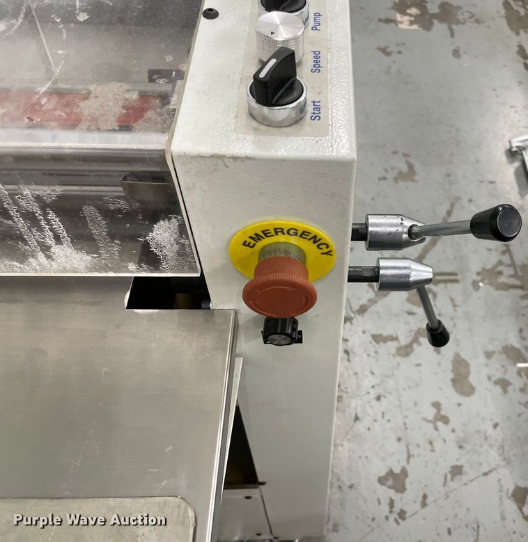 image for item MR9314 Graphic Whizard VividCoater XDC530 Micro  UV coater