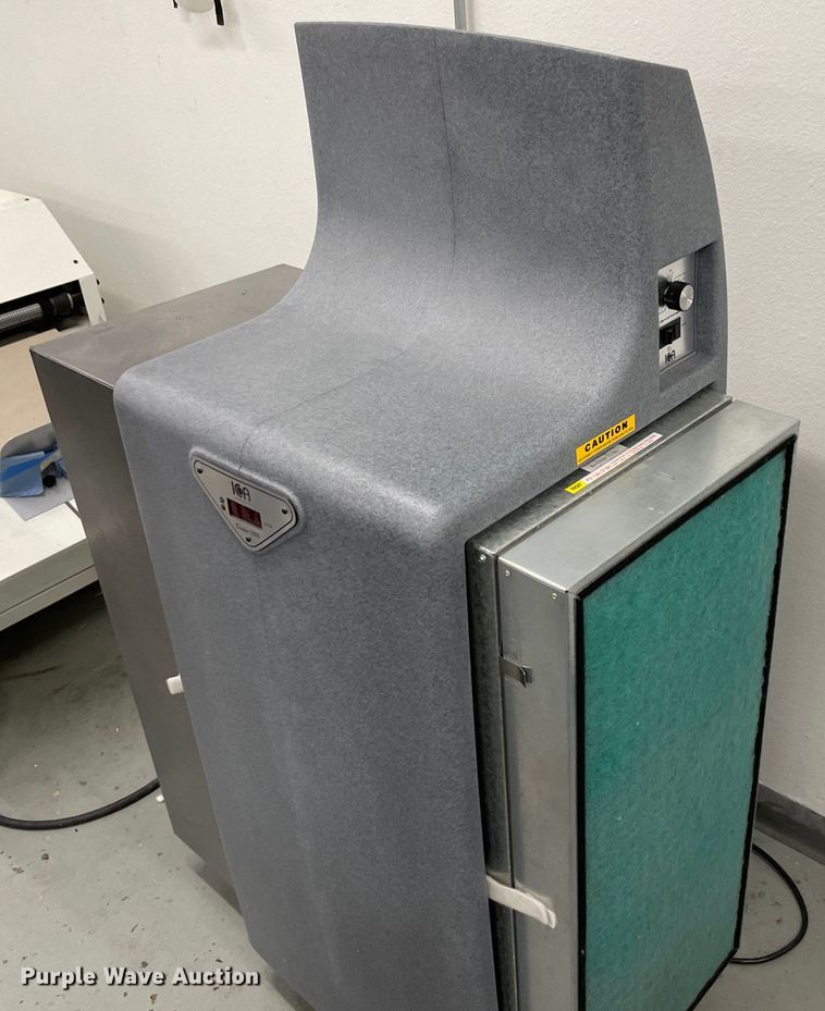 image for item MR9314 Graphic Whizard VividCoater XDC530 Micro  UV coater