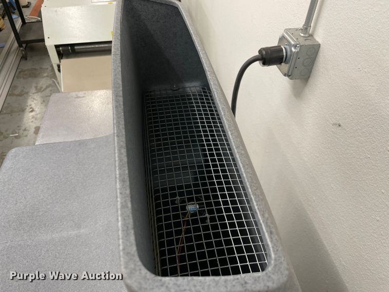 image for item MR9314 Graphic Whizard VividCoater XDC530 Micro  UV coater