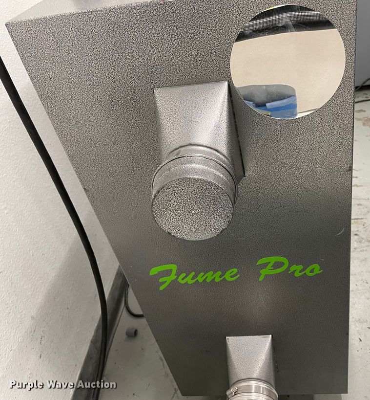 image for item MR9314 Graphic Whizard VividCoater XDC530 Micro  UV coater