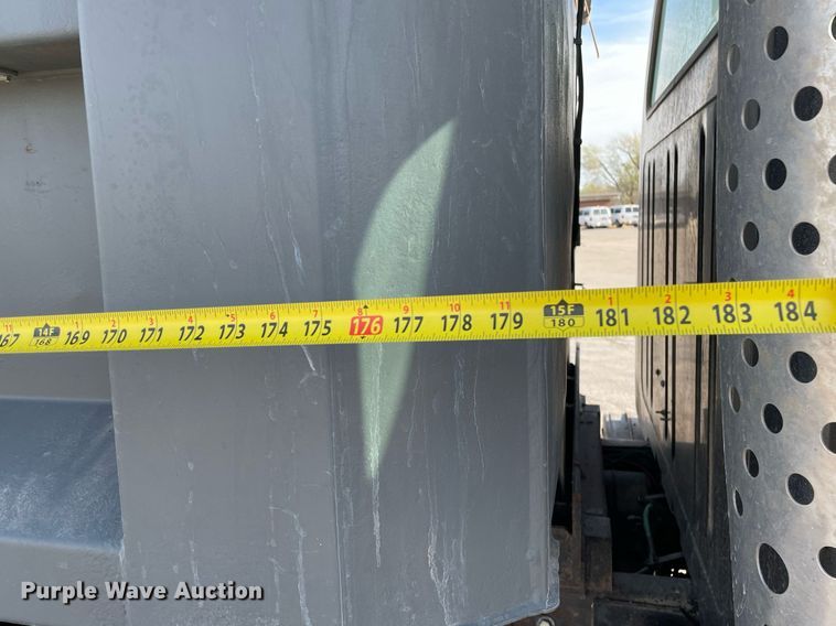 image for item MS9559 1998 International 4900  dump truck