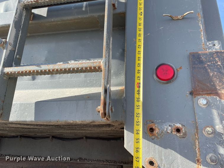 image for item MS9559 1998 International 4900  dump truck