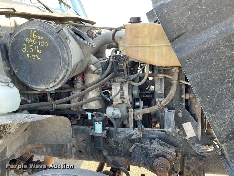 image for item MS9559 1998 International 4900  dump truck