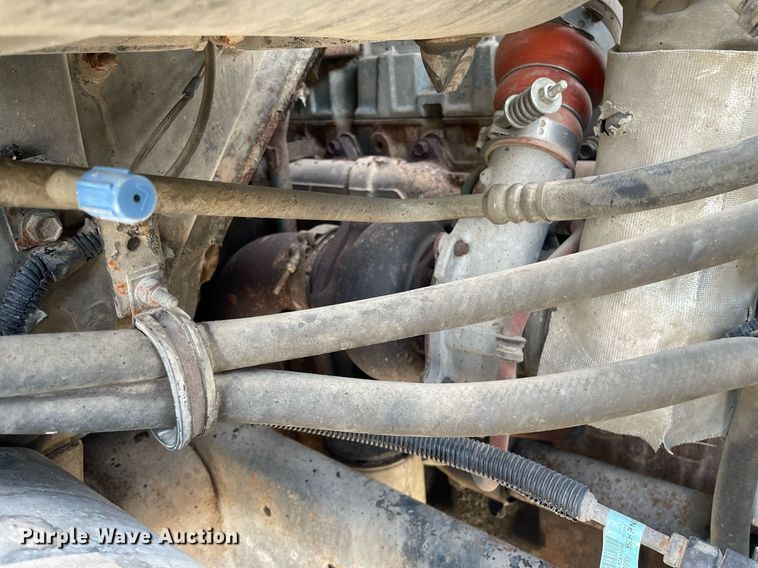 image for item MS9559 1998 International 4900  dump truck