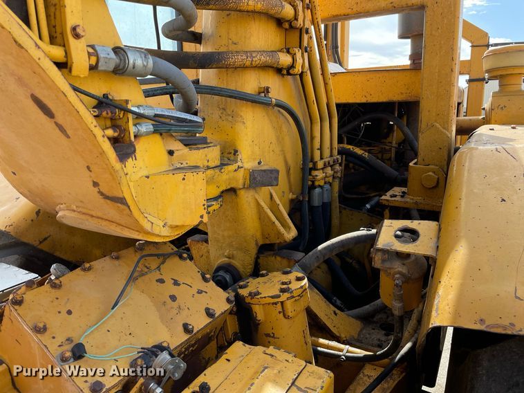 image for item MS9560 1970 Caterpillar 613  elevating scraper